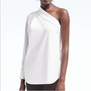 Banana Republic white one shoulder blouse | Size 0
